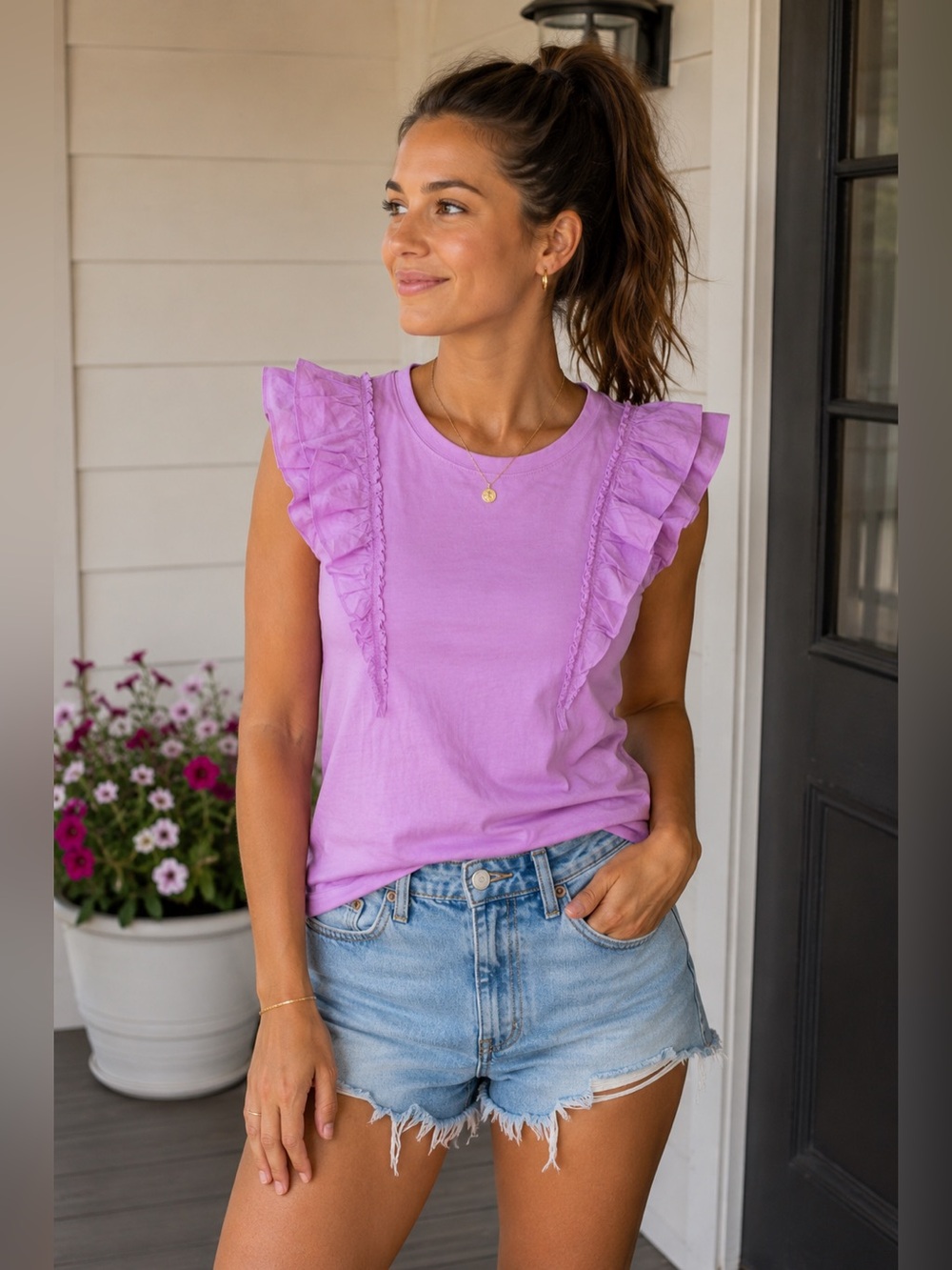 LC Lauren Conrad | Ruffle Sleeve Tee | Size L | Like New | Colorful Feminine